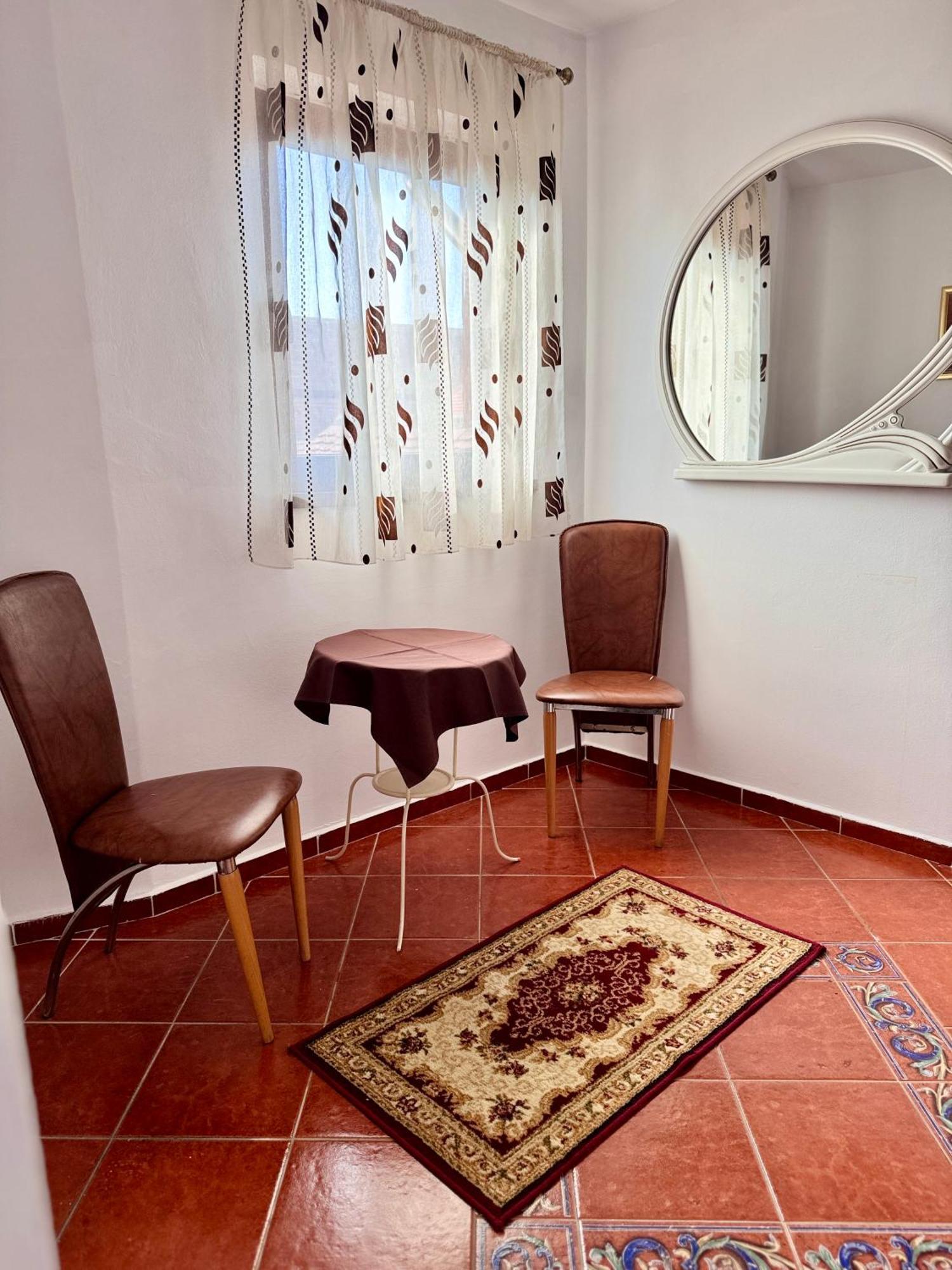 Complex Select Hotell Mediaş Eksteriør bilde