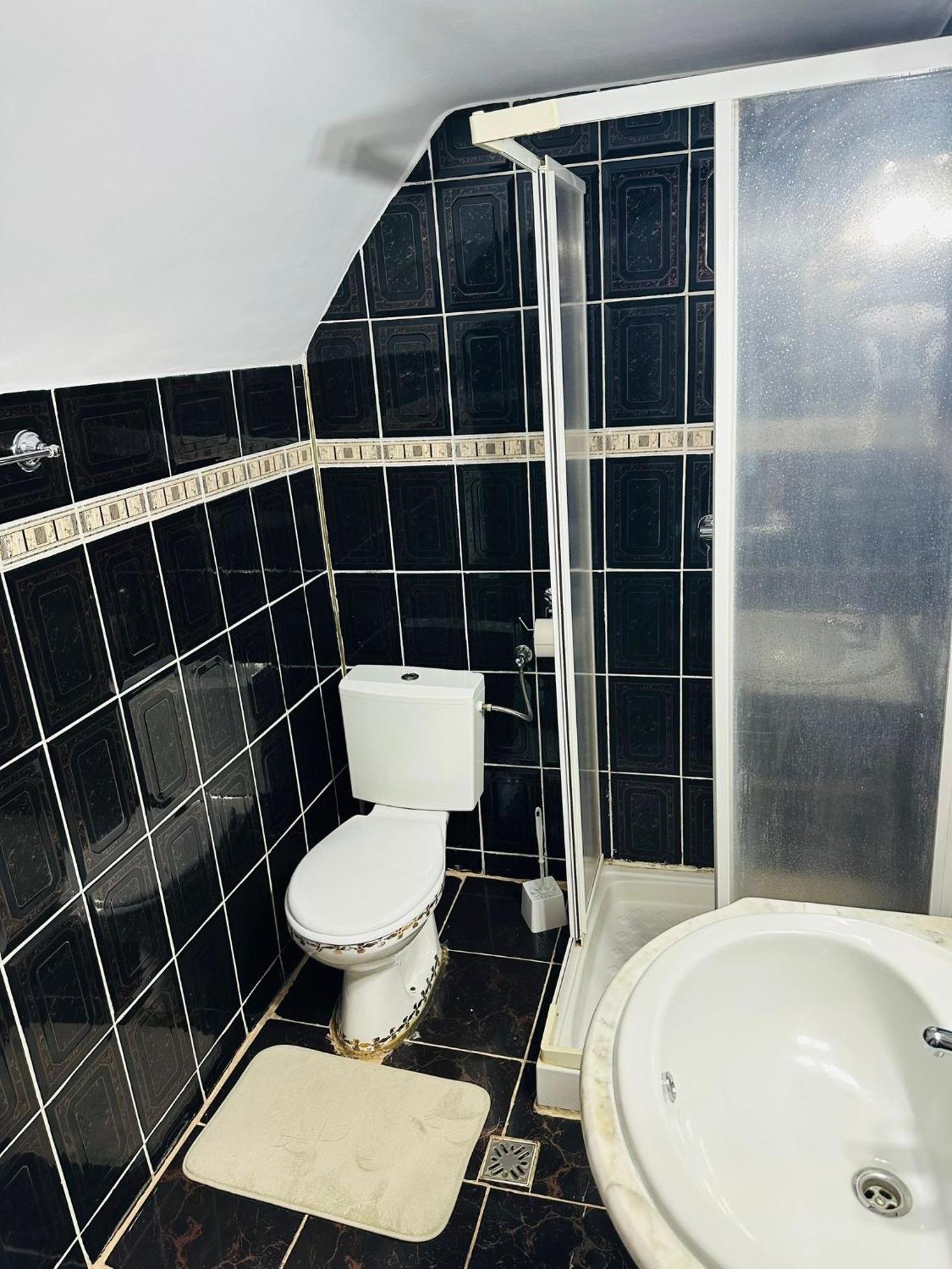 Complex Select Hotell Mediaş Eksteriør bilde